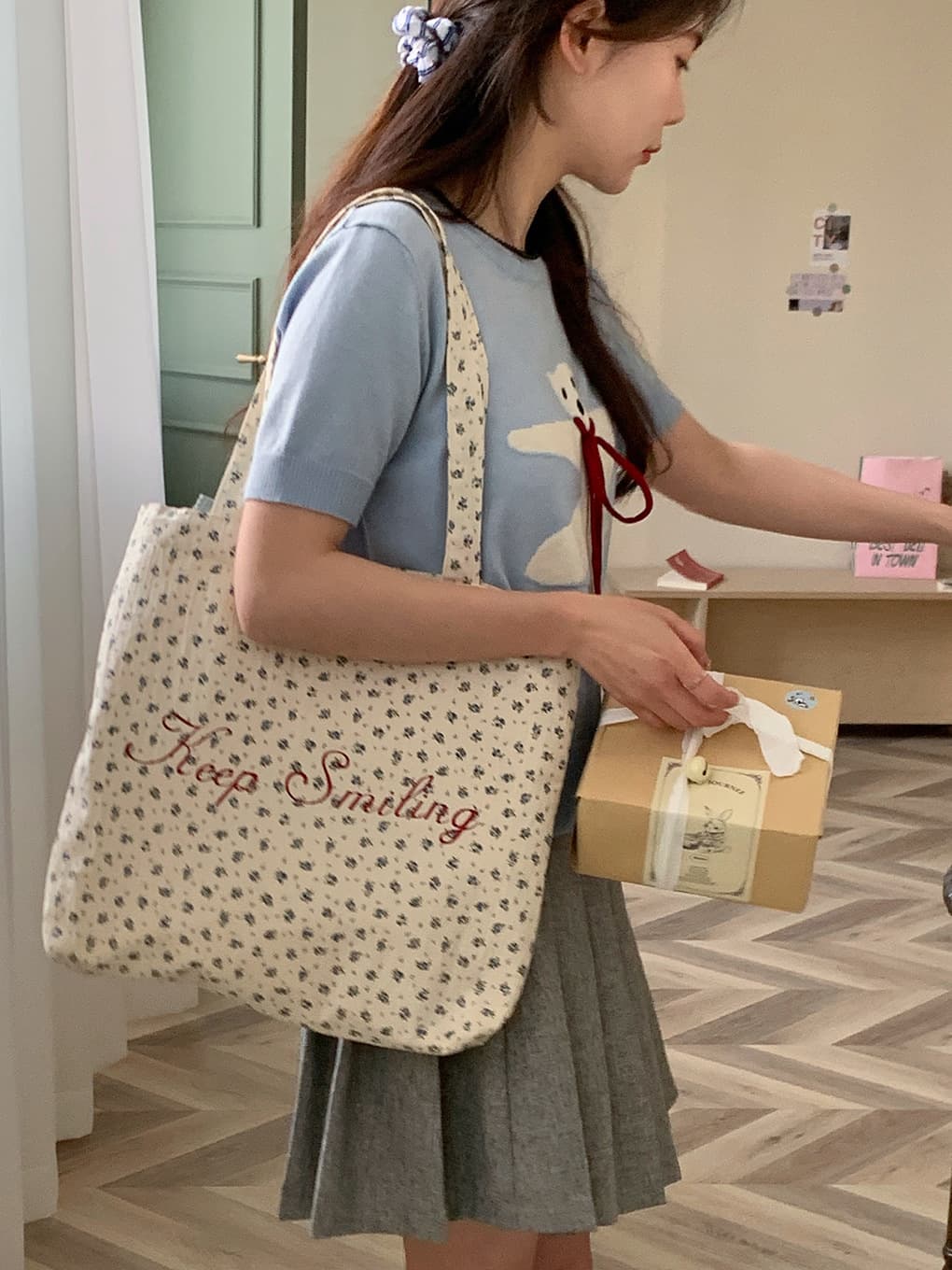 帆布バッグ 小花柄刺繍帆布トートバッグ肩掛け対応