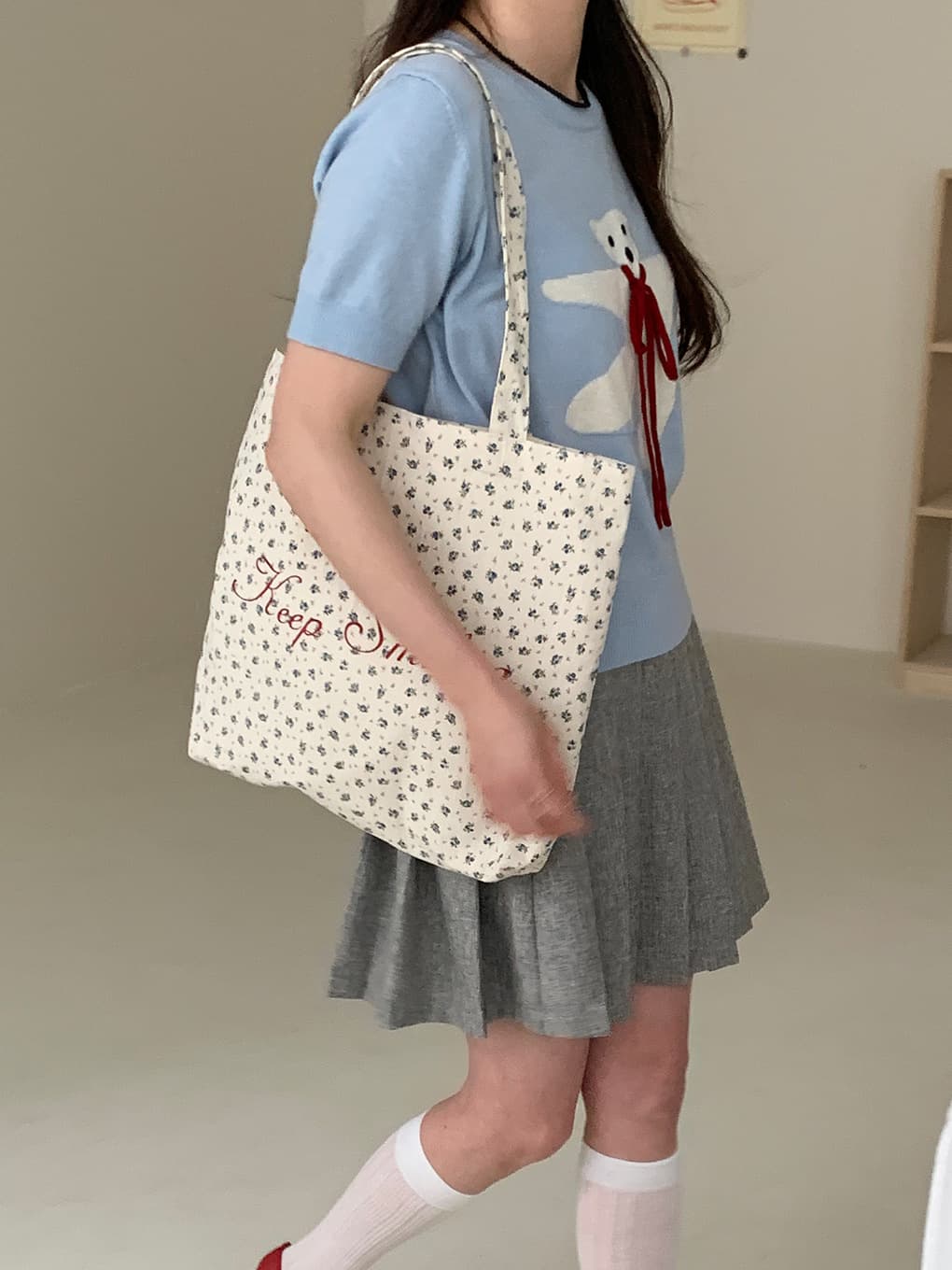 帆布バッグ 小花柄刺繍帆布トートバッグ肩掛け対応