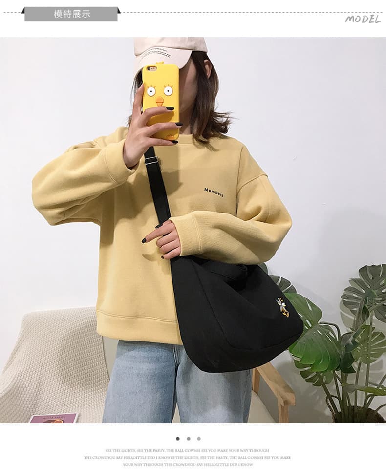 帆布バッグ 刺繍入り帆布ショルダーバッグ レディース大容量
